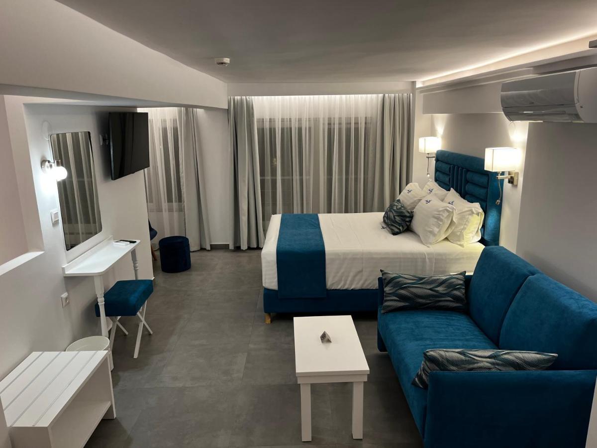Ocean Blue Suites Ierissos Exteriör bild