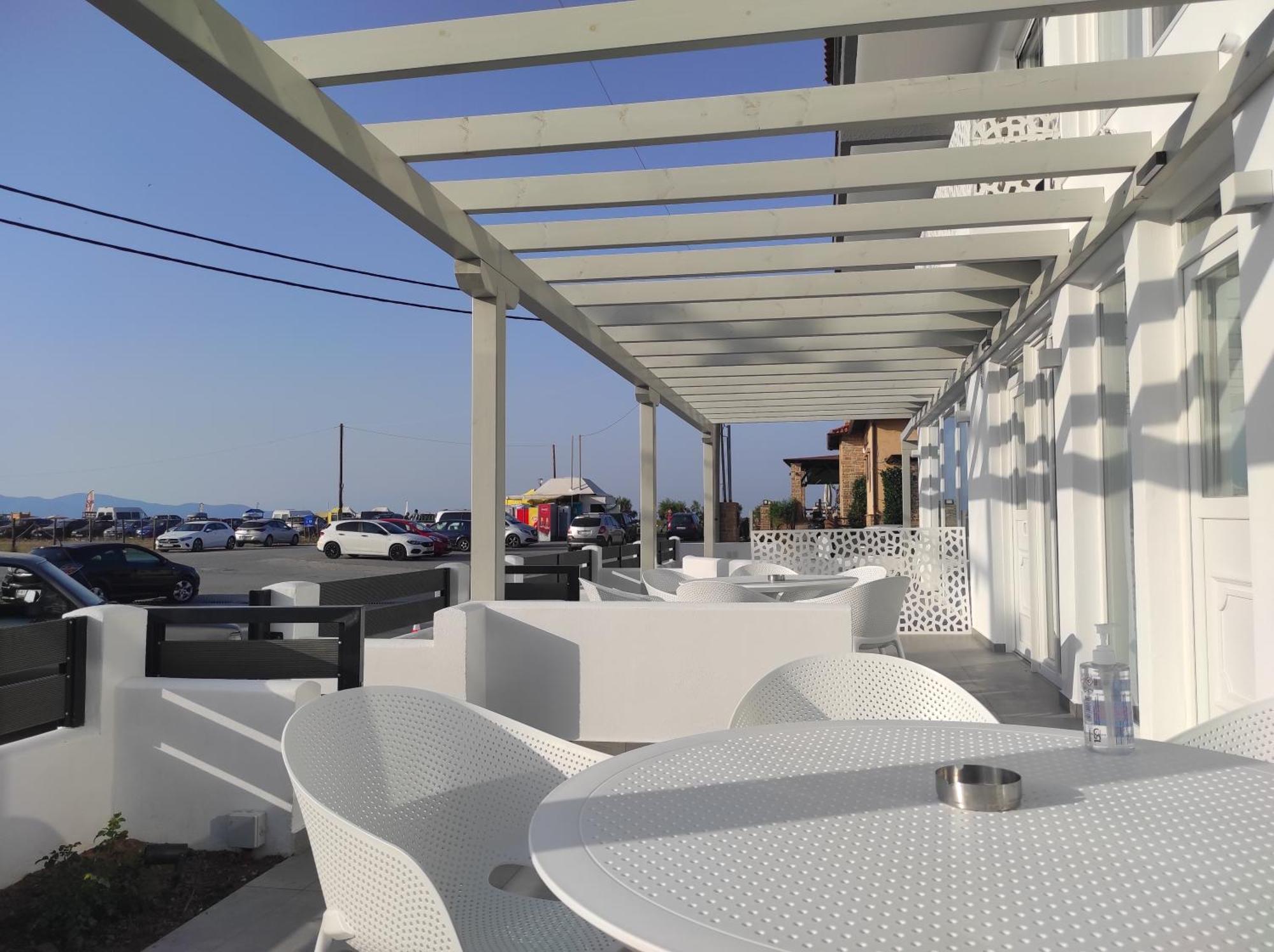Ocean Blue Suites Ierissos Exteriör bild