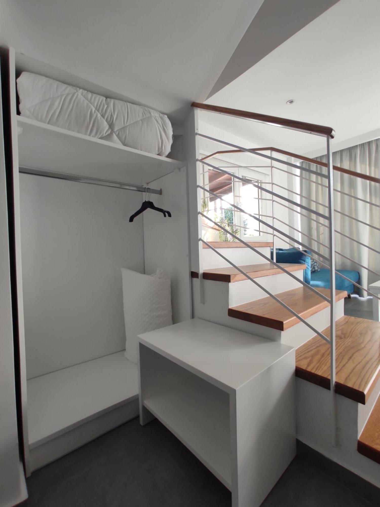 Ocean Blue Suites Ierissos Exteriör bild